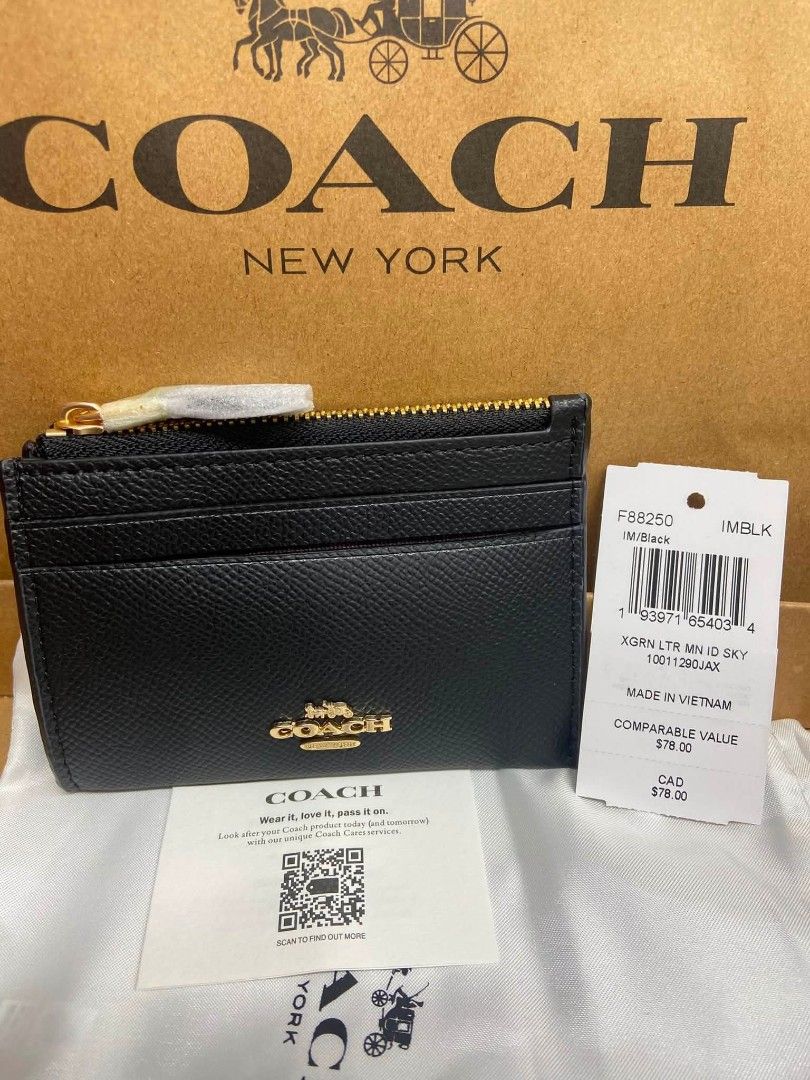 Coach Coin Purse Cardcase (Category: Wallets & Card holders) located in Manila. Submitted by msddirectfactoryoutlet (Listing ID 1470795737, Image 3). Description: .