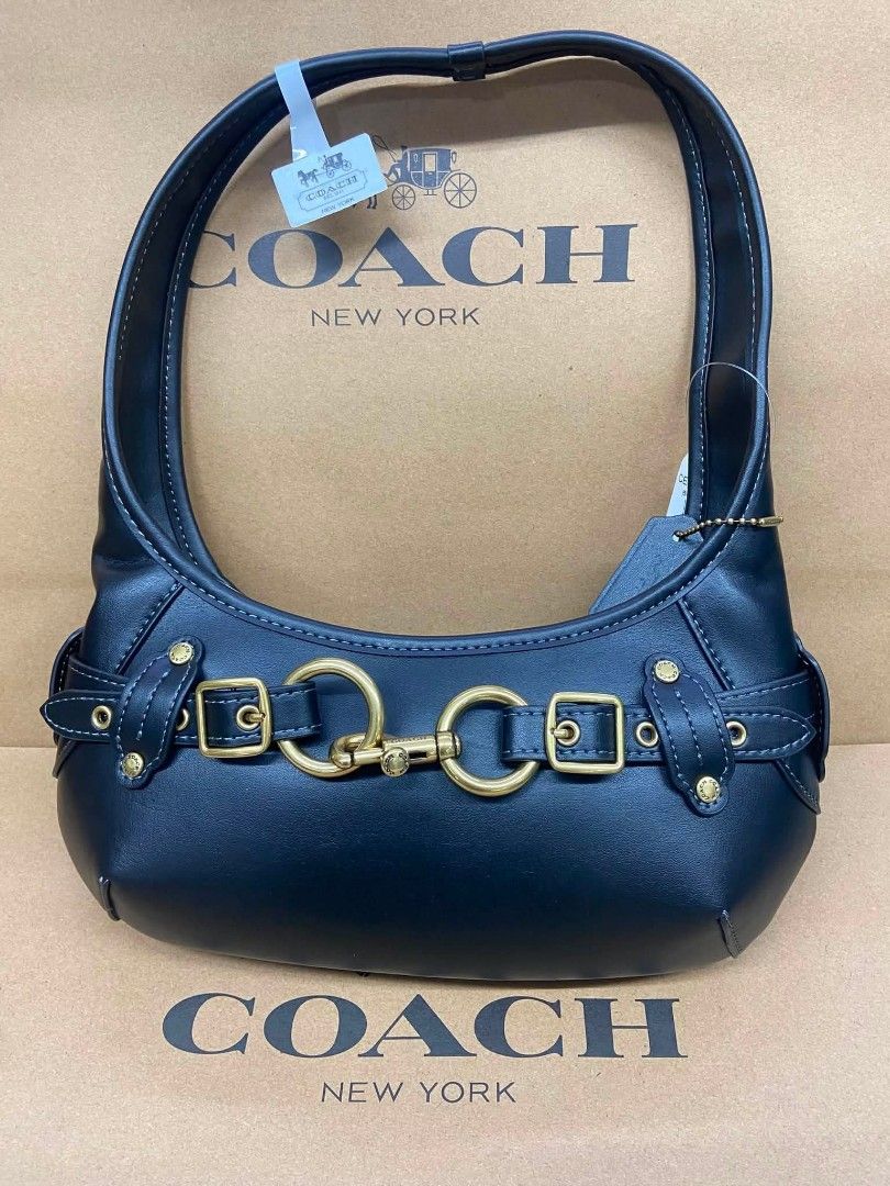 Coach ergo (Category: Shoulder Bags) located in Manila. Submitted by k2collection.mnl (Listing ID 1470822184, Image 3). Description: .