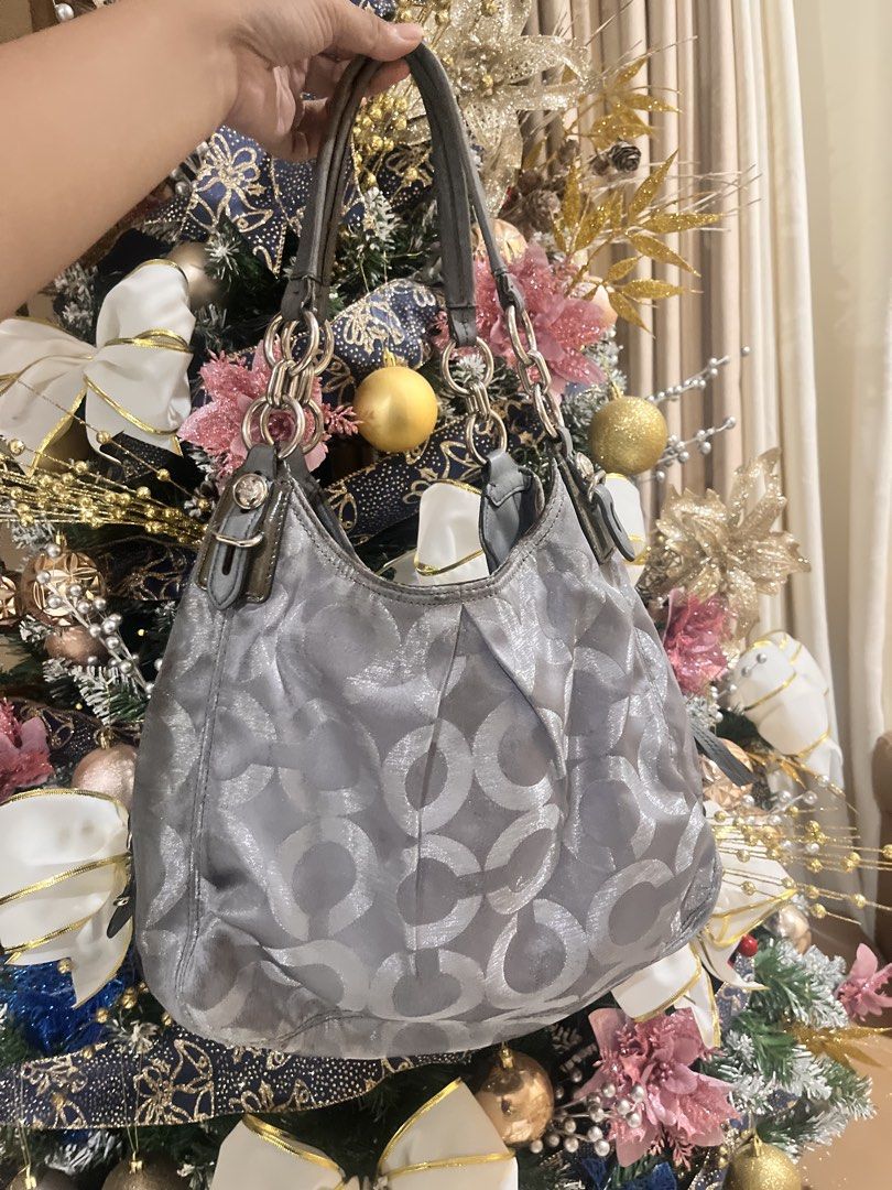 COACH MADISSON (Category: Shoulder Bags) located in Butuan. Submitted by darlingdressco. (Listing ID 1470878455, Image 3). Description: .