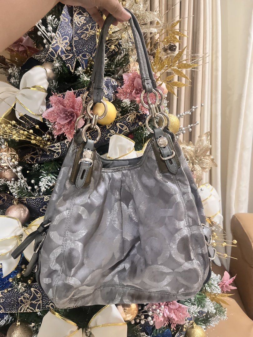 COACH MADISSON (Category: Shoulder Bags) located in Butuan. Submitted by darlingdressco. (Listing ID 1470878455, Image 1). Description: .
