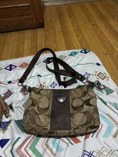 (Category: ) located in . Submitted by corazonfar86465 (Listing ID 1470857567, Image 1). Description: .
