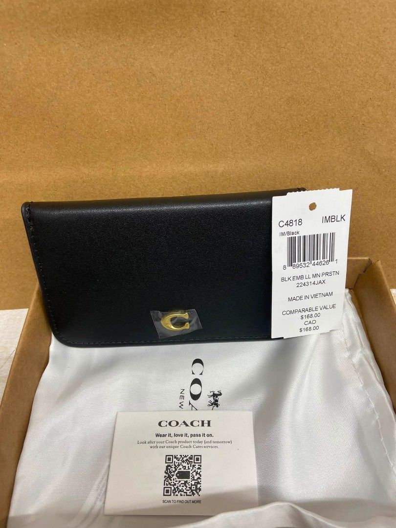 Coach Slim Bifold Wallet (Category: Wallets & Card holders) located in Manila. Submitted by msddirectfactoryoutlet (Listing ID 1470796372, Image 3). Description: .