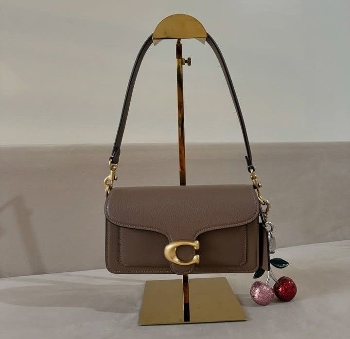 COACH TABBY 20 (Category: Shoulder Bags) located in Pasig City. Submitted by ttitalaana20198 (Listing ID 1470864019, Image 1). Description: .