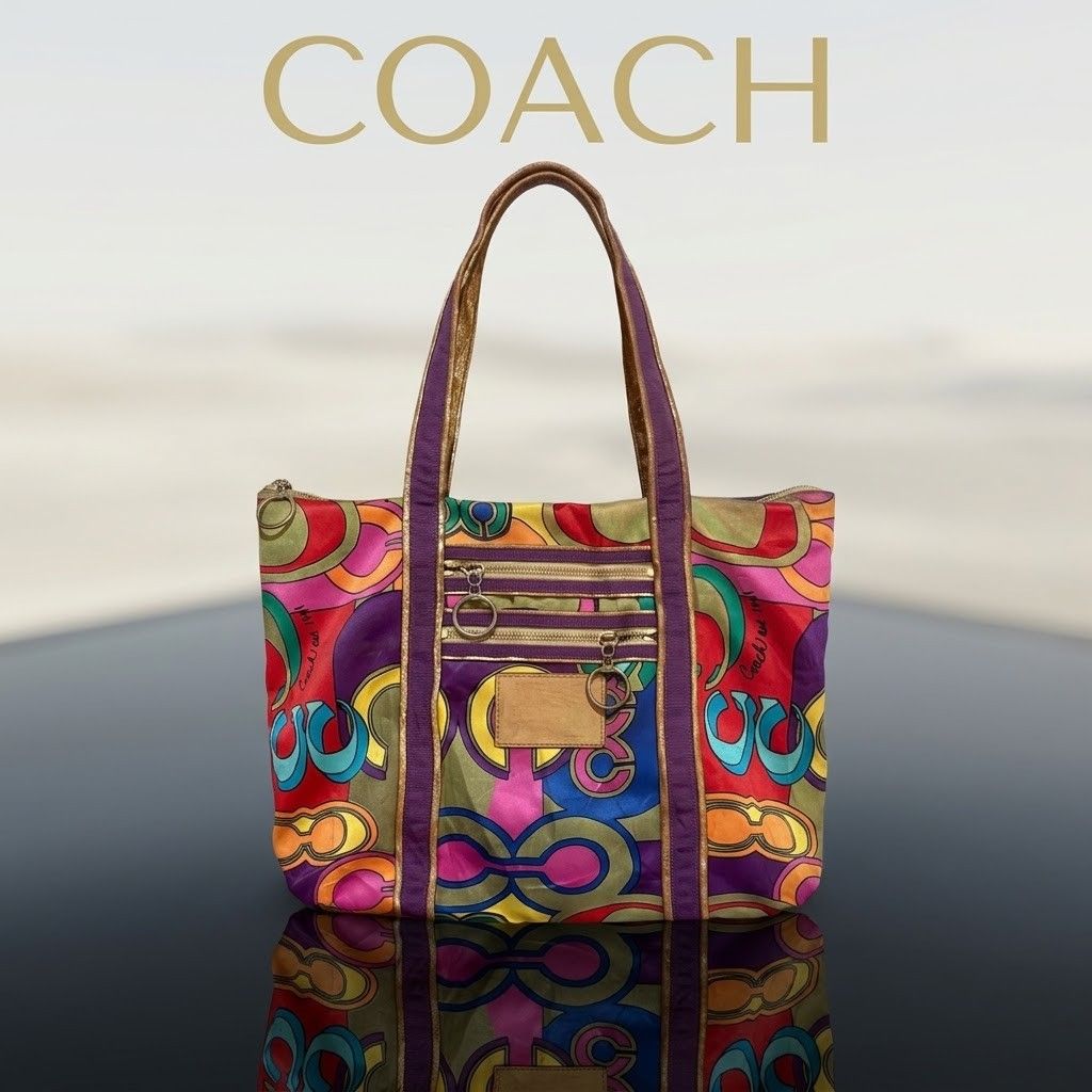 Coach tote bag (Category: Tote Bags) located in Alburquerque. Submitted by abj_thriftshop (Listing ID 1470768130, Image 1). Description: excellent.