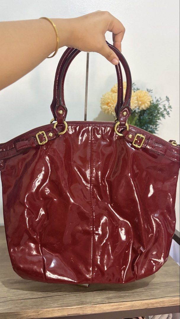coach vintage bag (Category: Luxury Bags & Wallets) located in Manila. Submitted by curatedfromjapan (Listing ID 1470904255, Image 2). Description: 💯 original.