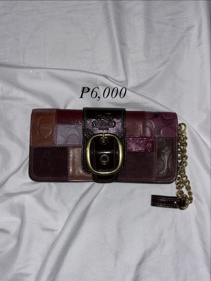 Coach Wallets and Pouches (Category: Luxury Bags & Wallets) located in Calamba. Submitted by chrysanthemums.mnl (Listing ID 1470928287, Image 2). Description: Only send inquiries if you are okay with the listed price. I will not send additional photos if not yet paid. I have good reviews, if you are not satisfied on the condition then I will refund your money. Scammers stop wasting your time. .