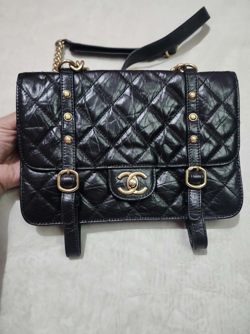 COCO CHANEL (Category: Cross-body Bags) located in Baguio. Submitted by desiree35635 (Listing ID 1470876640, Image 1). Description: .