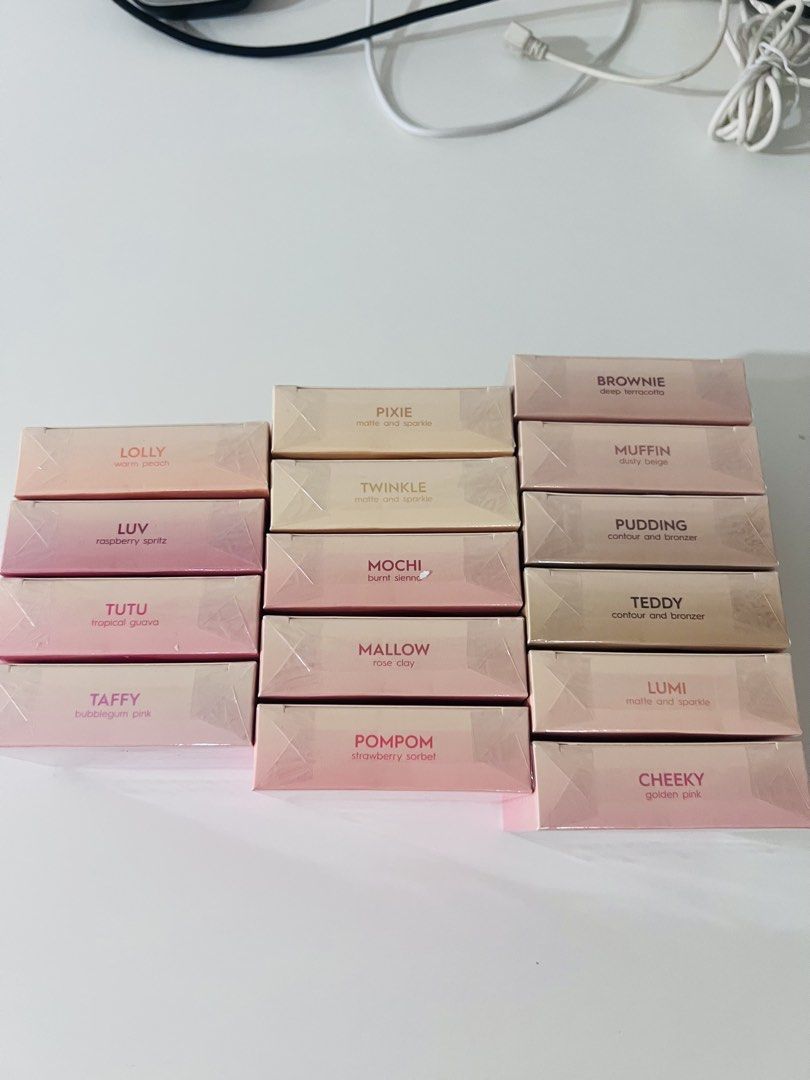 Colourette Colourbounce Blurring Jelly Powder Blush (Category: Makeup) located in Manila. Submitted by offthelabelmnl (Listing ID 1470750057, Image 1). Description: Colourette Colourbounce Blurring Jelly Powder Blush - Available Shades: PM for availability - Condition: Brand new, multiple boxes in stock Loc: Manila.