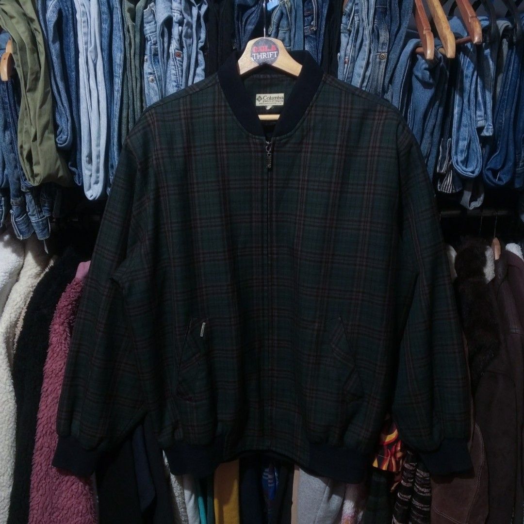 Columbia Plaid Jacket (Category: Coats, Jackets and Outerwear) located in Cabuyao City. Submitted by o.gl.athrift (Listing ID 1470843290, Image 1). Description: Columbia Plaid Bomber Jacket * 100% pure wool * Off not legit *Ready to wear ( already washed ) 26 Inches width (pit to pit measurements) 28 Inches length 24 Inches sleeve length Condition: Excellent Color rate: 9.5/10 Issue/s: None ❌ Mine: 499+sf Color may vary due to lightning Location 