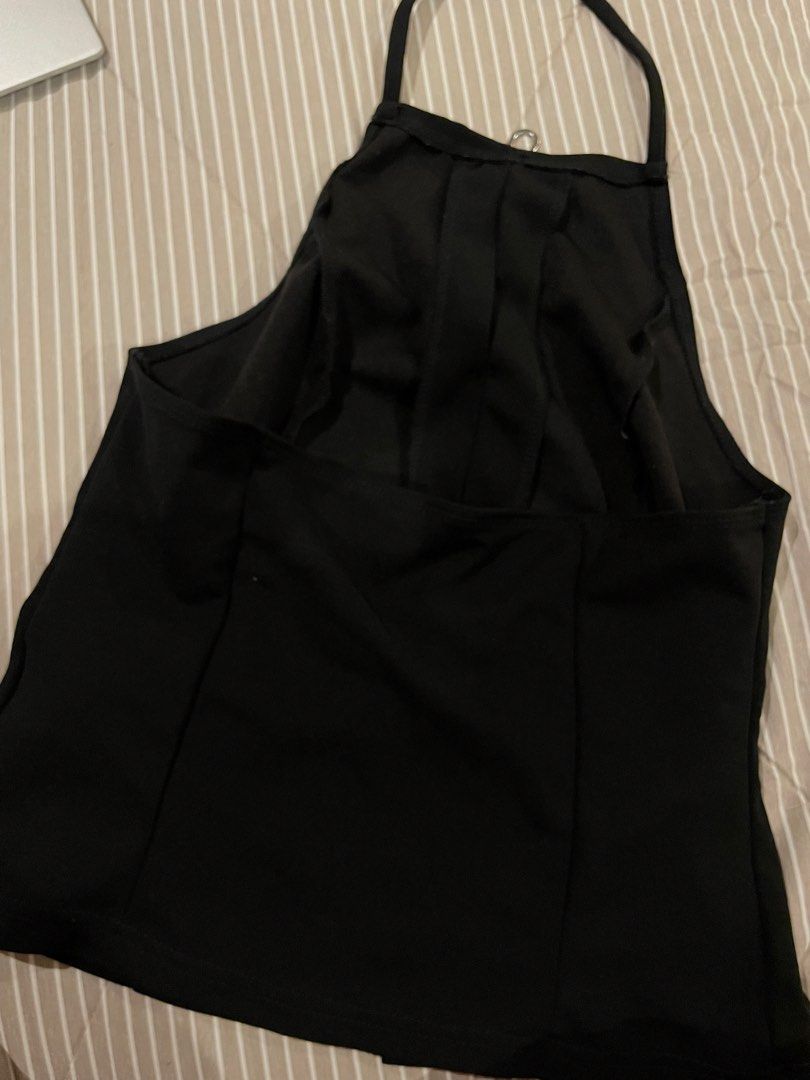 Coquette Korean Style Semi backless top (Category: Sleeveless) located in Manila. Submitted by franceshous (Listing ID 1470894410, Image 3). Description: .