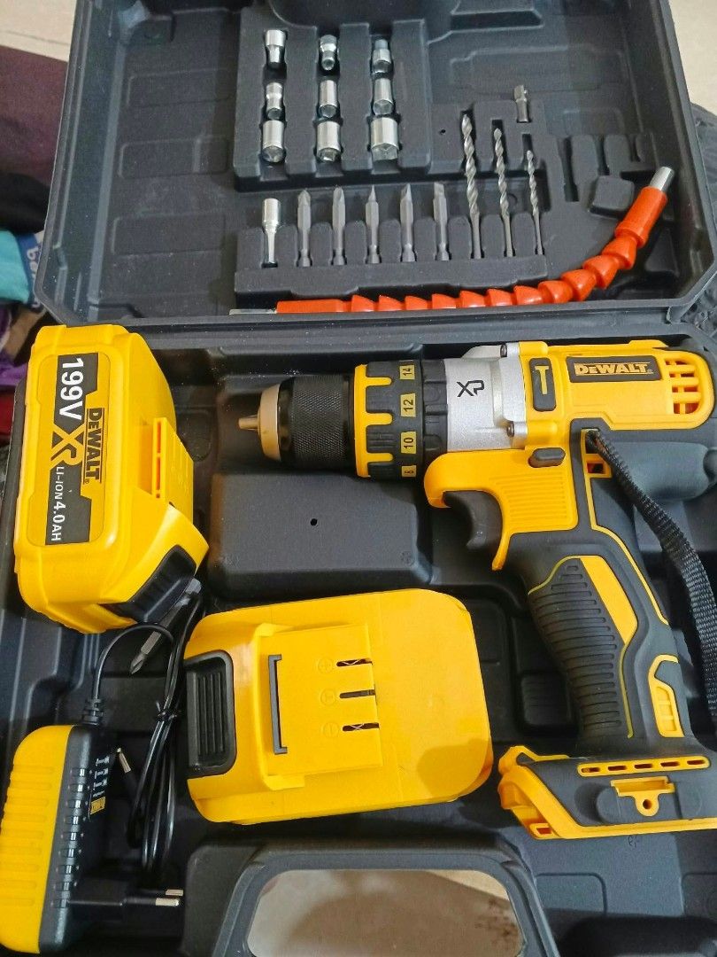 cordless impact drill (Category: Construction Tools & Equipment) located in Manila. Submitted by dolorchris69891 (Listing ID 1470749710, Image 2). Description: cordless impact drill, 2900.