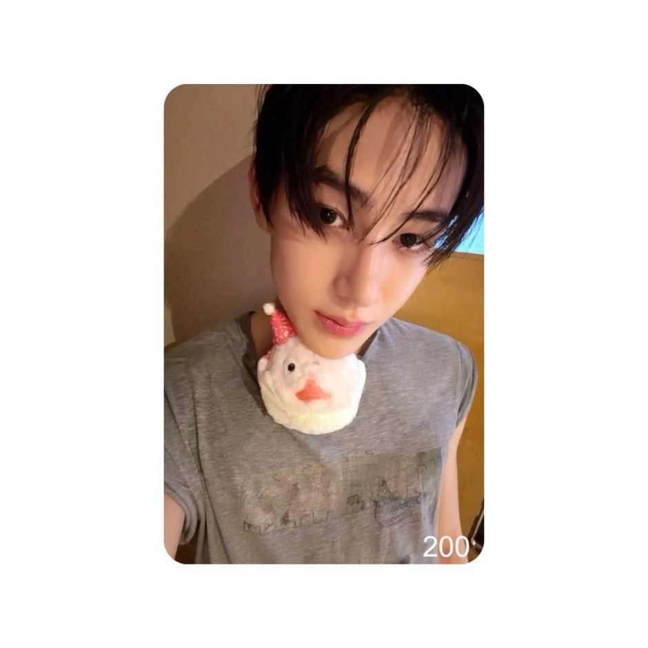 cortis seonghyeon pink corball pc (Category: K-Wave Merchandise) located in San Fernando. Submitted by 113haul (Listing ID 1470813834, Image 1). Description: wts lfb ph seonghyeon pink corball pc ₱200 onhand, tingi payo or 3 days x sensi & impatient ship out on friday dm @113haul on x to claim ⌗ cortis eom sean greengreen birthday bday play_extended photocard.