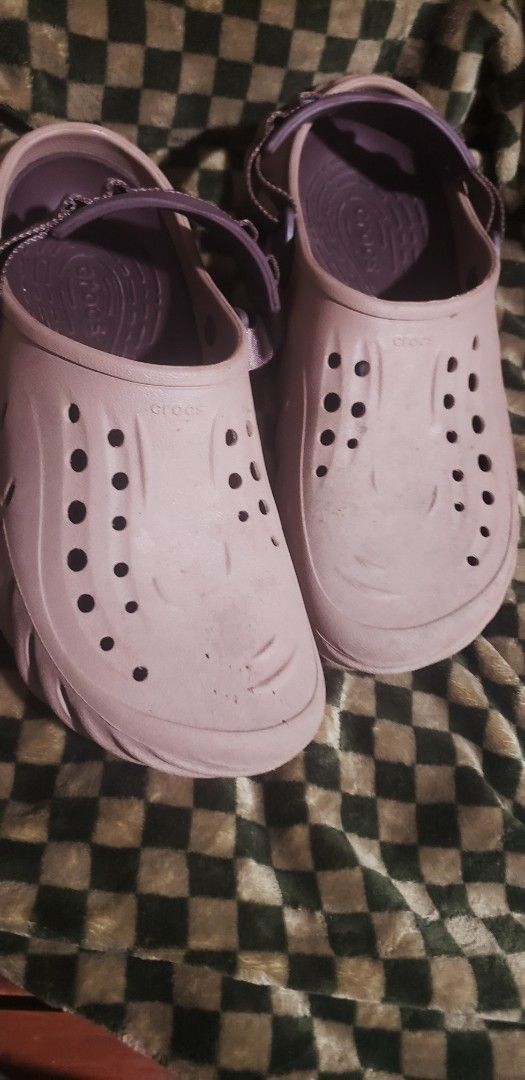 Crocs Echo Clog Taupe Size M13 (Category: Slippers & Slides) located in Marikina City. Submitted by racoon143 (Listing ID 1470827073, Image 1). Description: - Brand/Model: Crocs Echo Clogs - Color: Taupe - Size: Men's M13 - Features: Adjustable textile heel - strap with branded details, textured Croslite foam, and ventilation ports - Condition: Pre-owned with minor dust and scuff marks - Design: Bold, sculpted aesthetic designed in Colorado - Sty