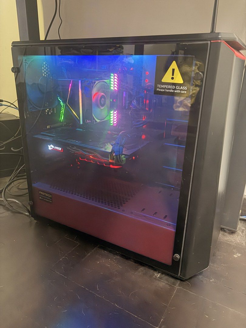 Custom Gaming PC with RGB Lighting and MSI Graphics Card, Computers ...