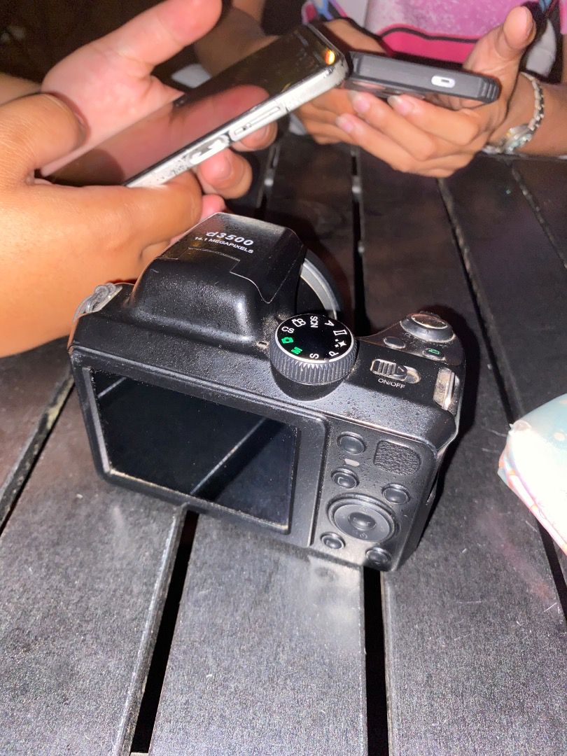 d3500 digital camera (Category: Cameras) located in Caloocan City. Submitted by hanesakura673 (Listing ID 1470795057, Image 2). Description: HP D3500 DIGITAL CAMERA FOR SALE! ✨ Specifications: • 14.1 Megapixels • 36x Optical Zoom • 4x Digital Zoom • 720p HD Video Recording • 3-inch LCD Screen • CCD Image Sensor • Optical Image Stabilization • Built-in Flash • Face, Smile, Blink & Pet Detection • Supports SD/SDHC Memory Cards (up to 32GB) • Rechar