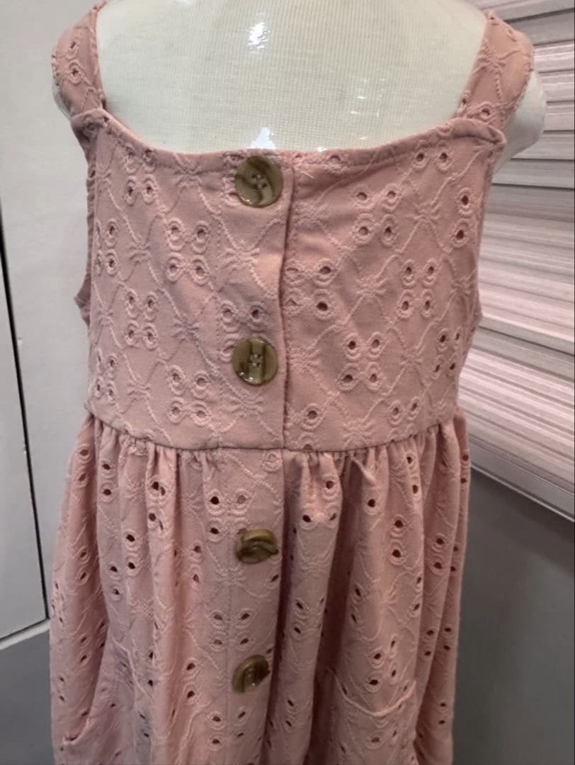 Daisy Fuentes Dress 4T (Category: Babies & Kids Fashion) located in San Mateo. Submitted by eulahs_clothing_boutique (Listing ID 1470769357, Image 2). Description: 1 DAY RESERVATION ONLY! NO PAYMENT - NO SHIPPING LAST PRICE POSTED!! Courier: J&T, Lalamove/Grab Express Payment Method: Gcash or Maribank.