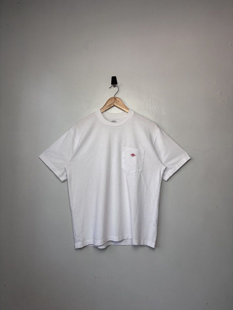 Danton Pocket Tee (Category: Formal Shirts) located in Bacoor. Submitted by jewa333 (Listing ID 1470856444, Image 1). Description: Danton Pocket Tee. Medium on tag. Dimes: Length 26.5” Width 21” Shoulder 18” Excellent condition Issue: None. 🏷️1,200 only. 📥📥📥.