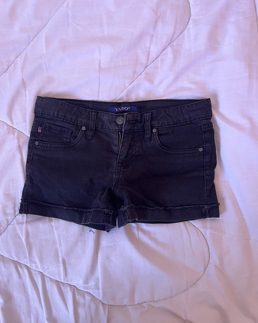 Denim Shorts (Category: Shorts) located in Manila. Submitted by cosmiccloud_d7fefa (Listing ID 1470779915, Image 2). Description: Lot of 4 stylish pairs of shorts for warm weather: - Gap medium wash denim shorts - Yaso black denim shorts with cuffed hems - Free Planet blue denim shorts with floral crochet lace patches - Nautica white eyelet patterned shorts Hi ! Can buy bundle or by piece po, dm me for more info:) Rfs: need funds and not using an