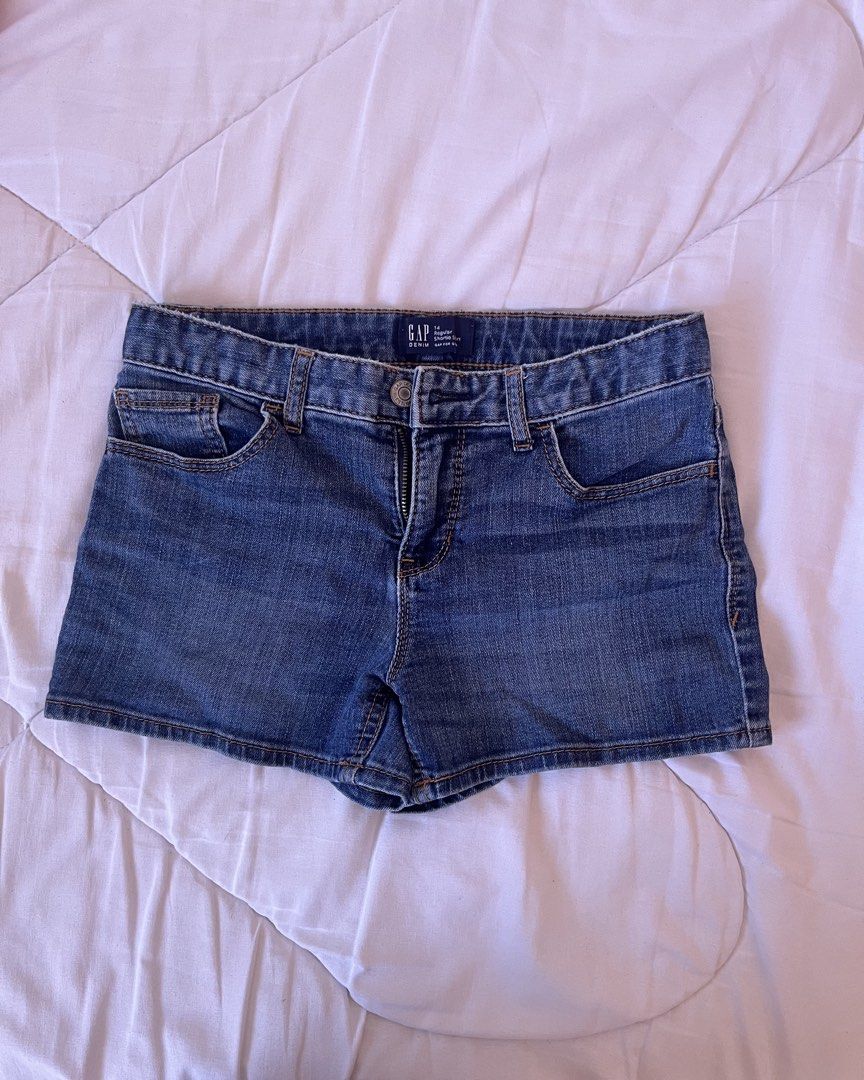 Denim Shorts (Category: Shorts) located in Manila. Submitted by cosmiccloud_d7fefa (Listing ID 1470779915, Image 1). Description: Lot of 4 stylish pairs of shorts for warm weather: - Gap medium wash denim shorts - Yaso black denim shorts with cuffed hems - Free Planet blue denim shorts with floral crochet lace patches - Nautica white eyelet patterned shorts Hi ! Can buy bundle or by piece po, dm me for more info:) Rfs: need funds and not using an