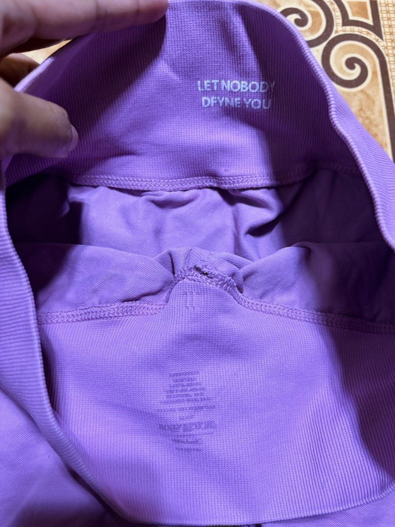 Dfyne (Category: Activewear) located in La Trinidad. Submitted by legit.ukayspot (Listing ID 1470855115, Image 3). Description: .