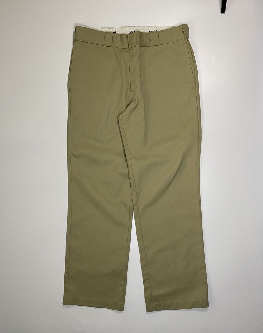 Dickies 874 (Category: Trousers) located in Bago City. Submitted by johnpaul_gidlayan (Listing ID 1470867390, Image 1). Description: Dickies 874 Item Details Size: 34 Lenght: 40 Leg Opening: 8.8 Rise: 11.5 Condition: Excellent condition (needwash) Color Rate: 9.5/10 Flaws: Stain and dirt (Item color vary due to lighting) — Price: 1100+sf.