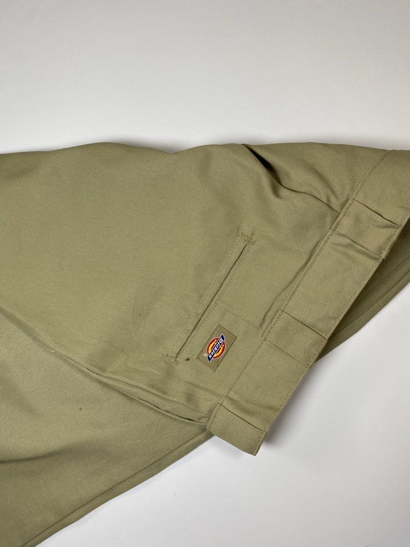 Dickies 874 (Category: Trousers) located in Bago City. Submitted by johnpaul_gidlayan (Listing ID 1470867390, Image 3). Description: Dickies 874 Item Details Size: 34 Lenght: 40 Leg Opening: 8.8 Rise: 11.5 Condition: Excellent condition (needwash) Color Rate: 9.5/10 Flaws: Stain and dirt (Item color vary due to lighting) — Price: 1100+sf.