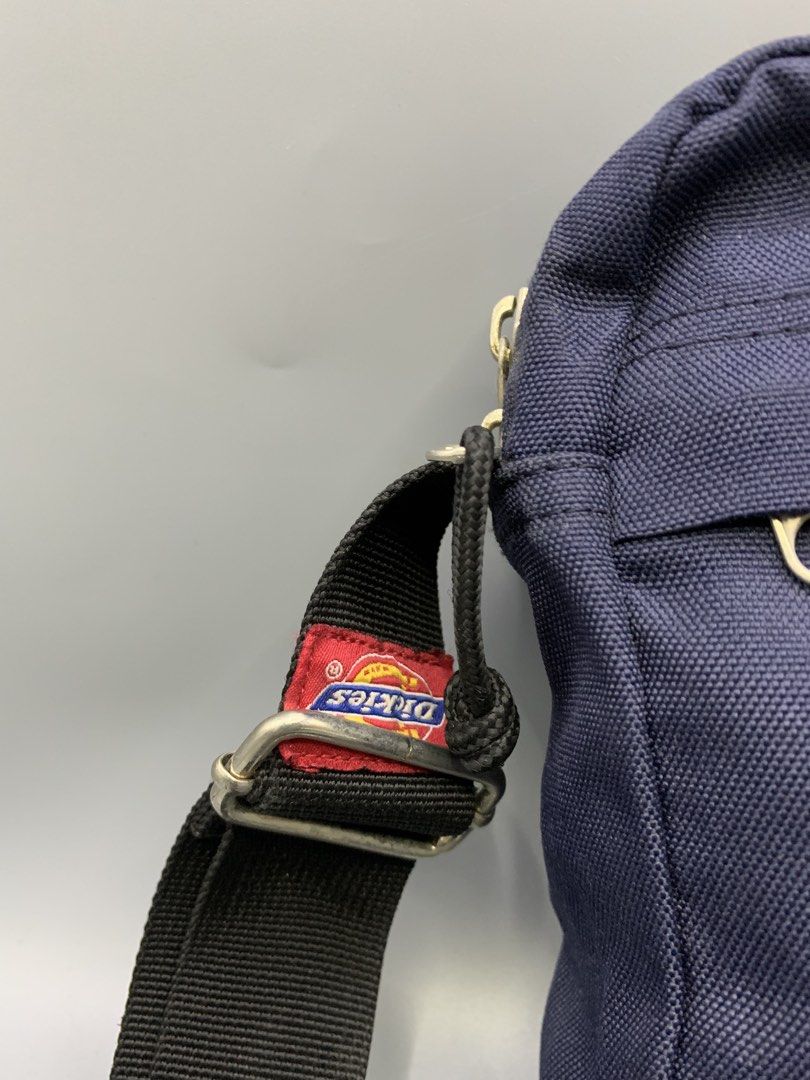 Dickies USA Authentic Sling Bag (Category: Sling Bags) located in Bulacan. Submitted by ridersthrift_ph (Listing ID 1470843865, Image 3). Description: Dickies USA Sling Bag Authentic Sign of usage check flicks for details Gcash or Bank Payment Bulacan 📍.