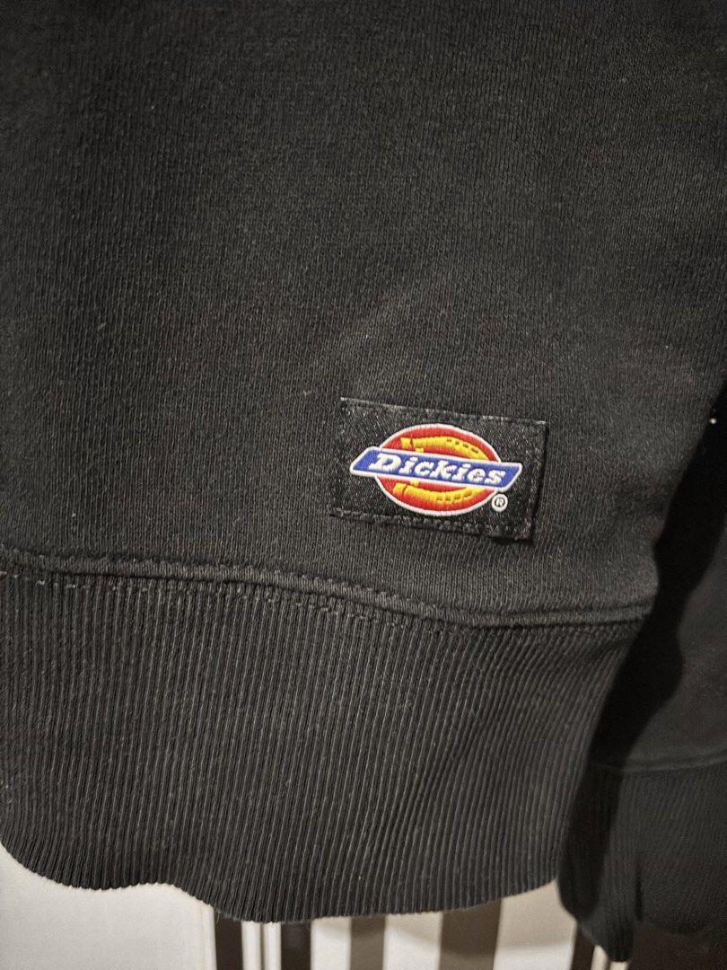 Dickies Modern Workwear Heritage Crewneck (Category: Coats, Jackets and Outerwear) located in Manila. Submitted by friedcrispybacon (Listing ID 1470845018, Image 3). Description: 9/10 Good condition L29 inch W23.5x2 inch Location: Dagupan City, Pangasinan • Local meet-up (nearby areas) Shipping Options: • J&T Express - Preferred (Payment First) • Lalamove COD - Preferred (Depends on the area • LBC Express (COD / COP) Payment First is accepted for