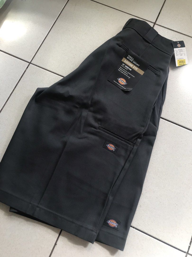 DICKIES SHORT (Category: Shorts) located in Manila. Submitted by peakflow. (Listing ID 1470867963, Image 1). Description: • CHARCOAL GRAY • BRAND NEW • Waistline 30 • Length 24 • Leg hole 12 • Color rate 10/10 • Price 📥.
