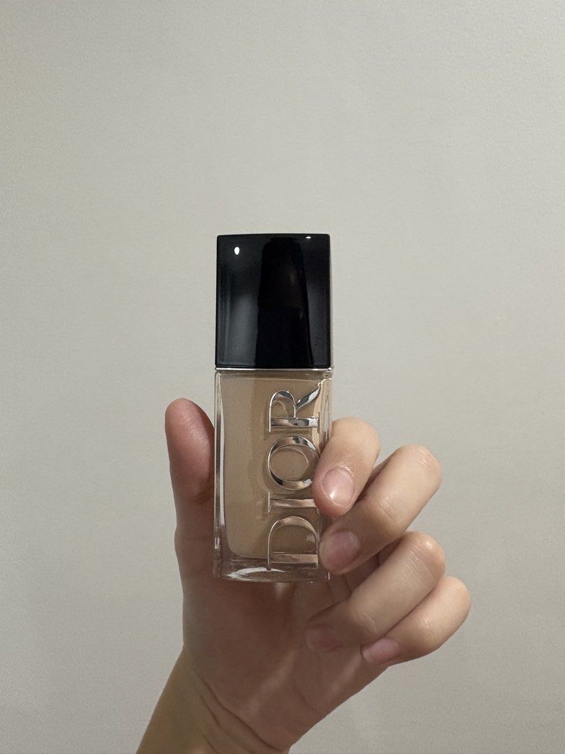 Dior Forever Skin Glow Foundation 0 CR (Category: Makeup) located in Manila. Submitted by ramenina (Listing ID 1470789037, Image 1). Description: - Brand: Dior Forever Skin Glow Foundation - Shade: 0CR (30ml bottle) - Condition: Like new, used around 5-7 pumps, still almost full - Bought September 2026 in Japan, so very new! - RFS: Don’t like it, I prefer skin tints and BB cream.