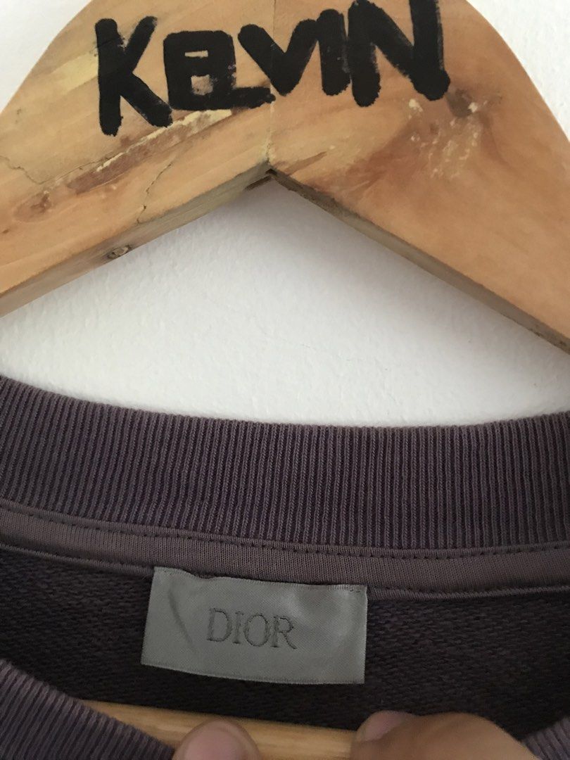 Dior Wool Pullover (Category: Luxury Apparel) located in Santa Rosa. Submitted by kelvingabrielrodrigueznois (Listing ID 1470760373, Image 3). Description: Dior Wool Pullover Medium 27.5 by 23 Excellent Condition Ship via J&T Express Gcash Payment Laguna📍📥 .