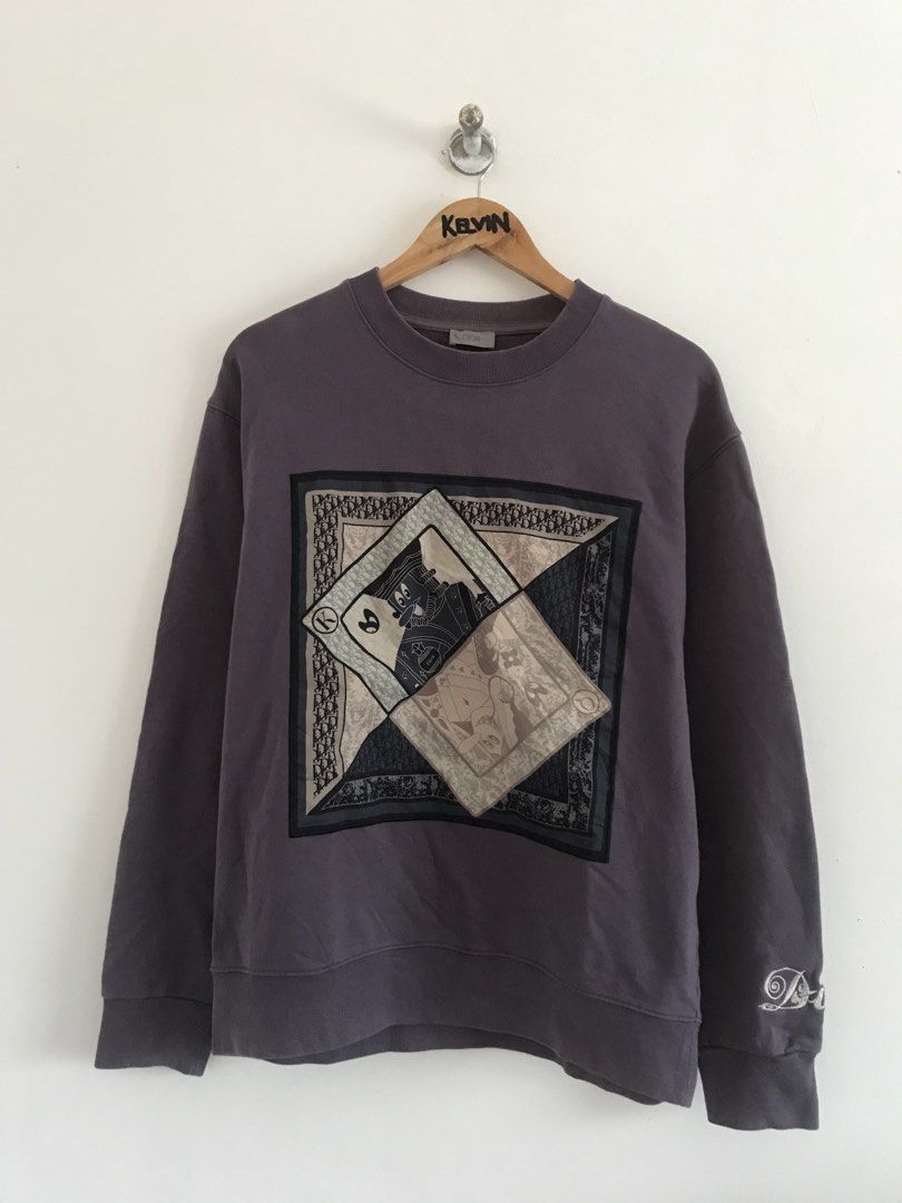 Dior Wool Pullover (Category: Luxury Apparel) located in Santa Rosa. Submitted by kelvingabrielrodrigueznois (Listing ID 1470760373, Image 1). Description: Dior Wool Pullover Medium 27.5 by 23 Excellent Condition Ship via J&T Express Gcash Payment Laguna📍📥 .