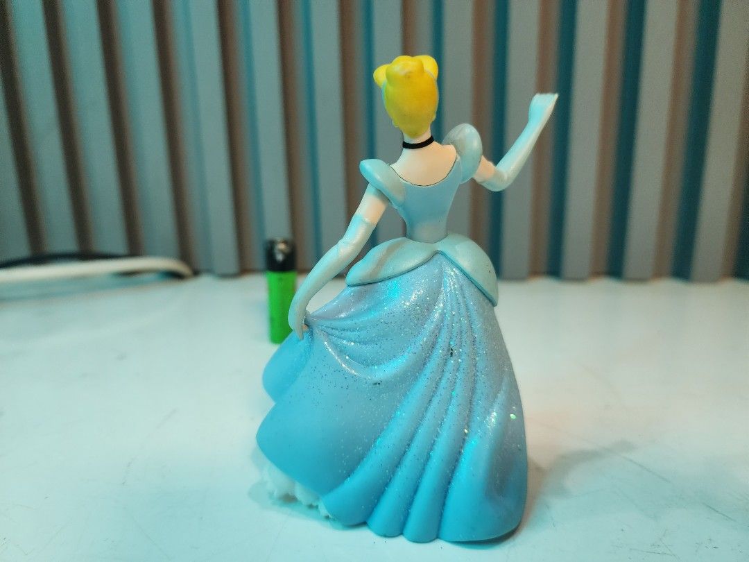 Disney Cinderella PVC figurine (Category: Figurines & Statues) located in Tarlac. Submitted by ziv_surplus (Listing ID 1470892574, Image 3). Description: .