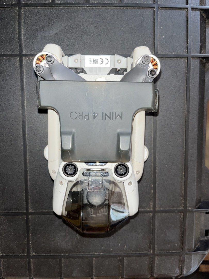 DJI MINI 4 PRO DRONE FLY MORE COMBO PACKAGE (Category: Drones) located in Manila. Submitted by ktrsechico_031998 (Listing ID 1470856193, Image 2). Description: .