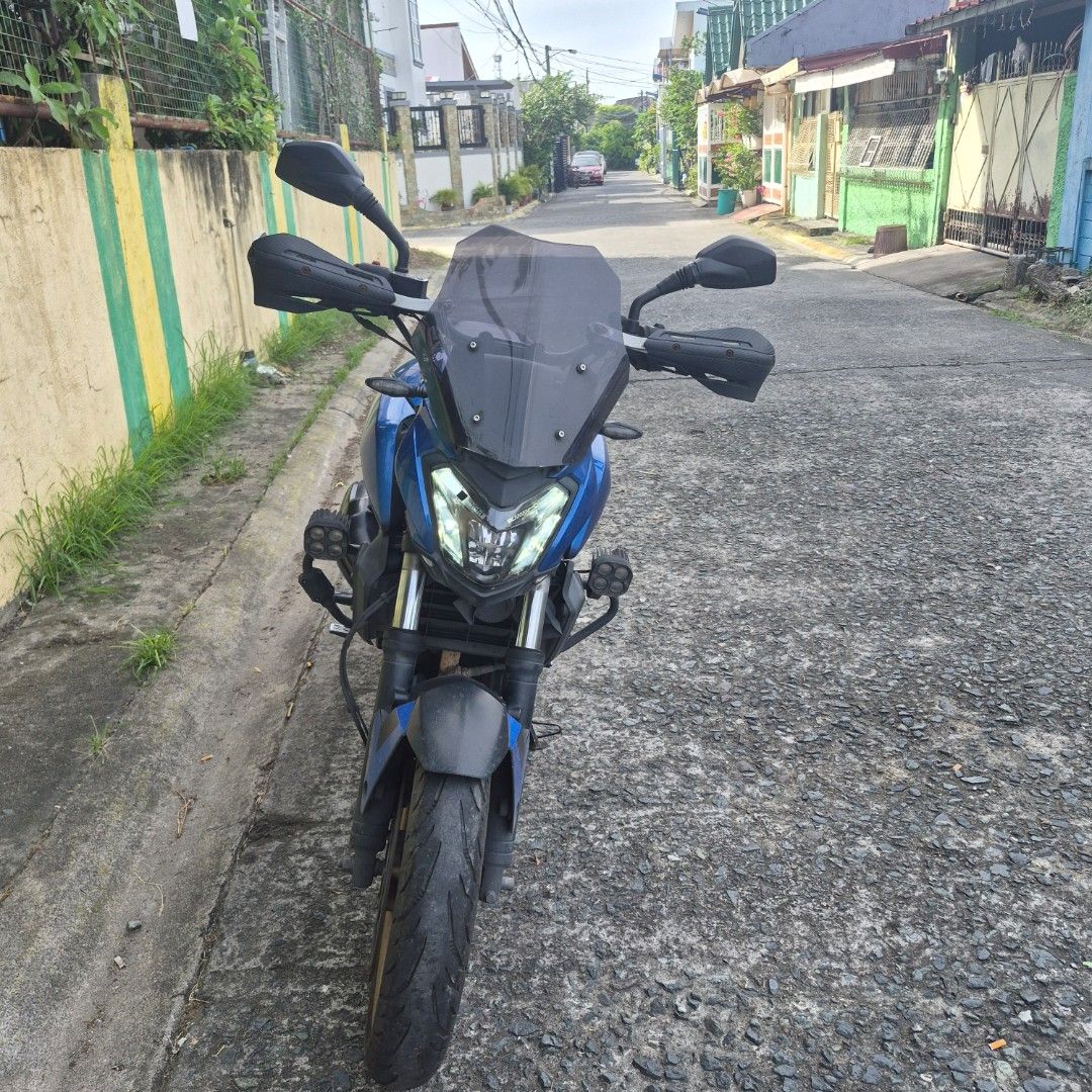 Dominar 400, 2020 model (Category: Motorbikes for Sale) located in Cavite. Submitted by patricktej25856 (Listing ID 1470838786, Image 1). Description: Dominar 400 2020 model 50,000+ odo Registered until 2027 under my name.