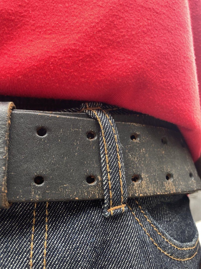 Double Pin Genuine Leather Belt (Category: Belts) located in Manila. Submitted by jarchive (Listing ID 1470865288, Image 3). Description: - Good condition - Genuine Leather - Sign of usage - Any waist size MOP: GCASH 📩.
