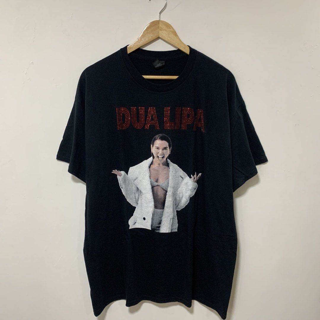 Dua lipa tour (Category: Tshirts & Polo Shirts ) located in Cavite. Submitted by yobubsss (Listing ID 1470904997, Image 3). Description: Size XL 23w 31L Good condition No issue.