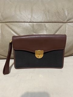 (Category: ) located in . Submitted by jupreloved_ (Listing ID 1470791790, Image 1). Description: .