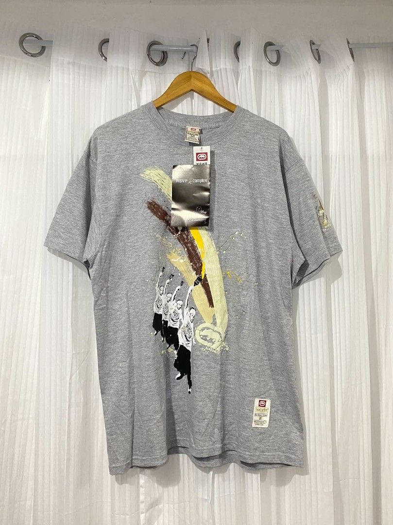 Ecko unltd graffiti tee (Category: Activewear) located in Tarlac. Submitted by dinnuh4e (Listing ID 1470897274, Image 2). Description: Ecko unltd graffiti tee W 23 L 30 Brand new.