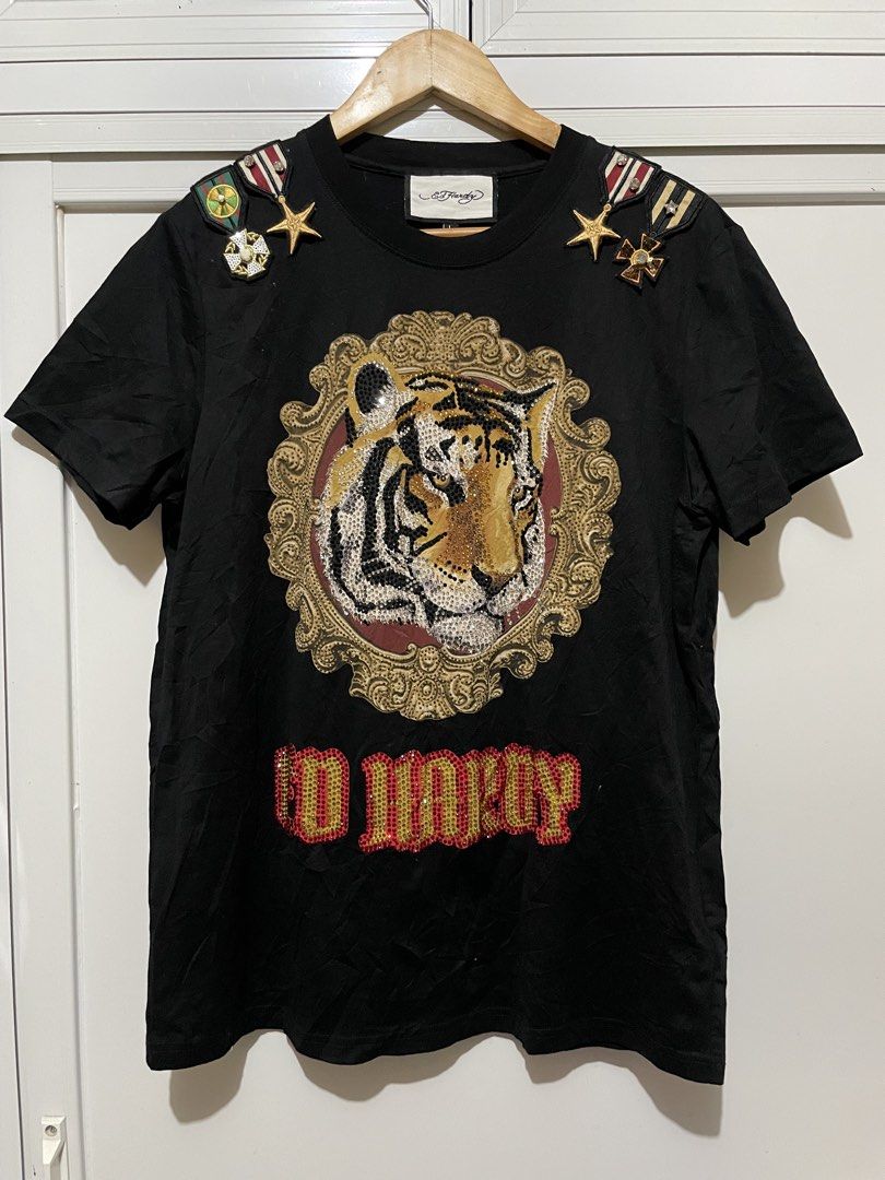 ED HARDY (Category: Tshirts & Polo Shirts ) located in Pozorrubio. Submitted by tommyfinds (Listing ID 1470856398, Image 1). Description: Good as new No issues Large men.