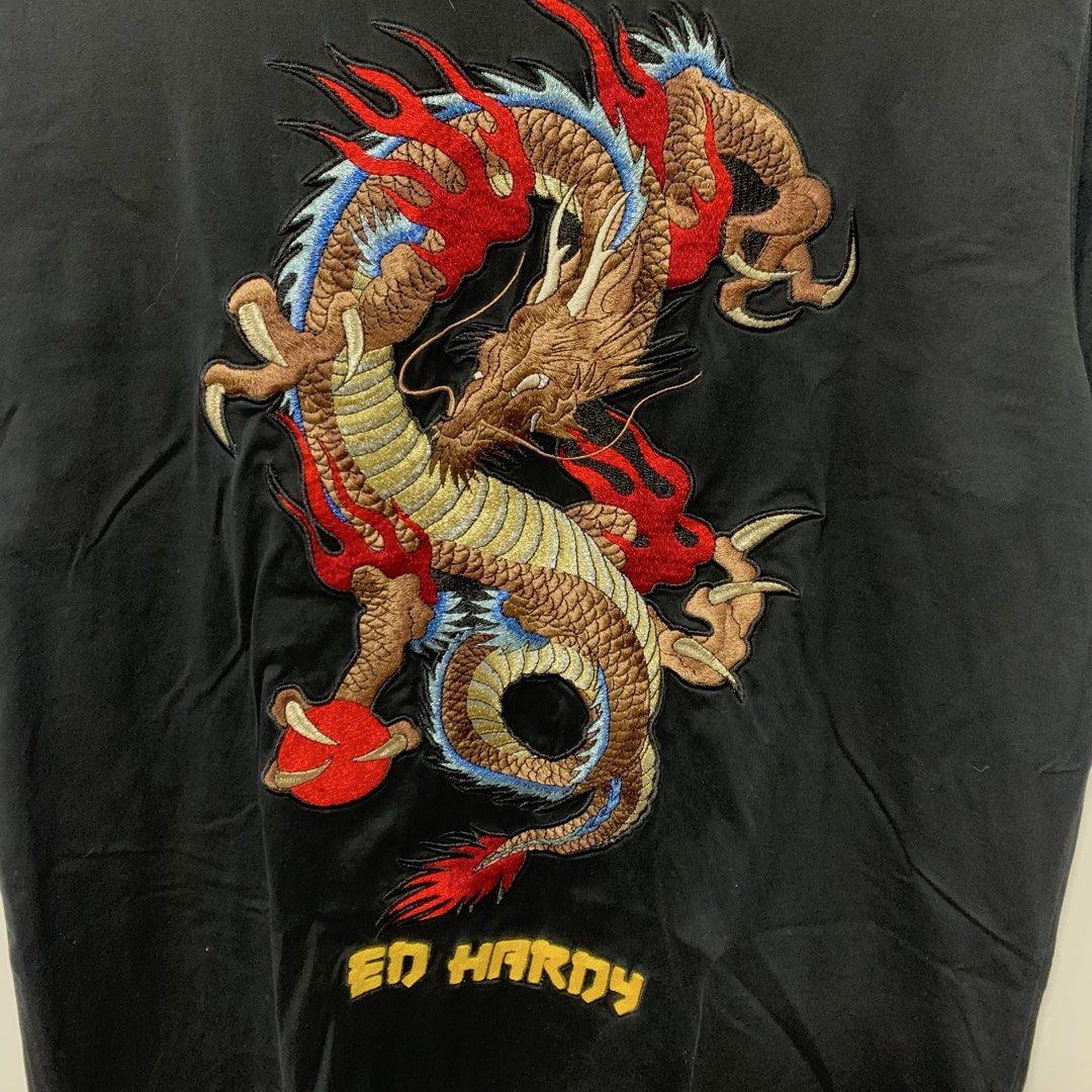 Ed hardy (Category: Tshirts & Polo Shirts ) located in Cavite. Submitted by yobubsss (Listing ID 1470904701, Image 2). Description: Size Large 22w 29L Good codition No issue.