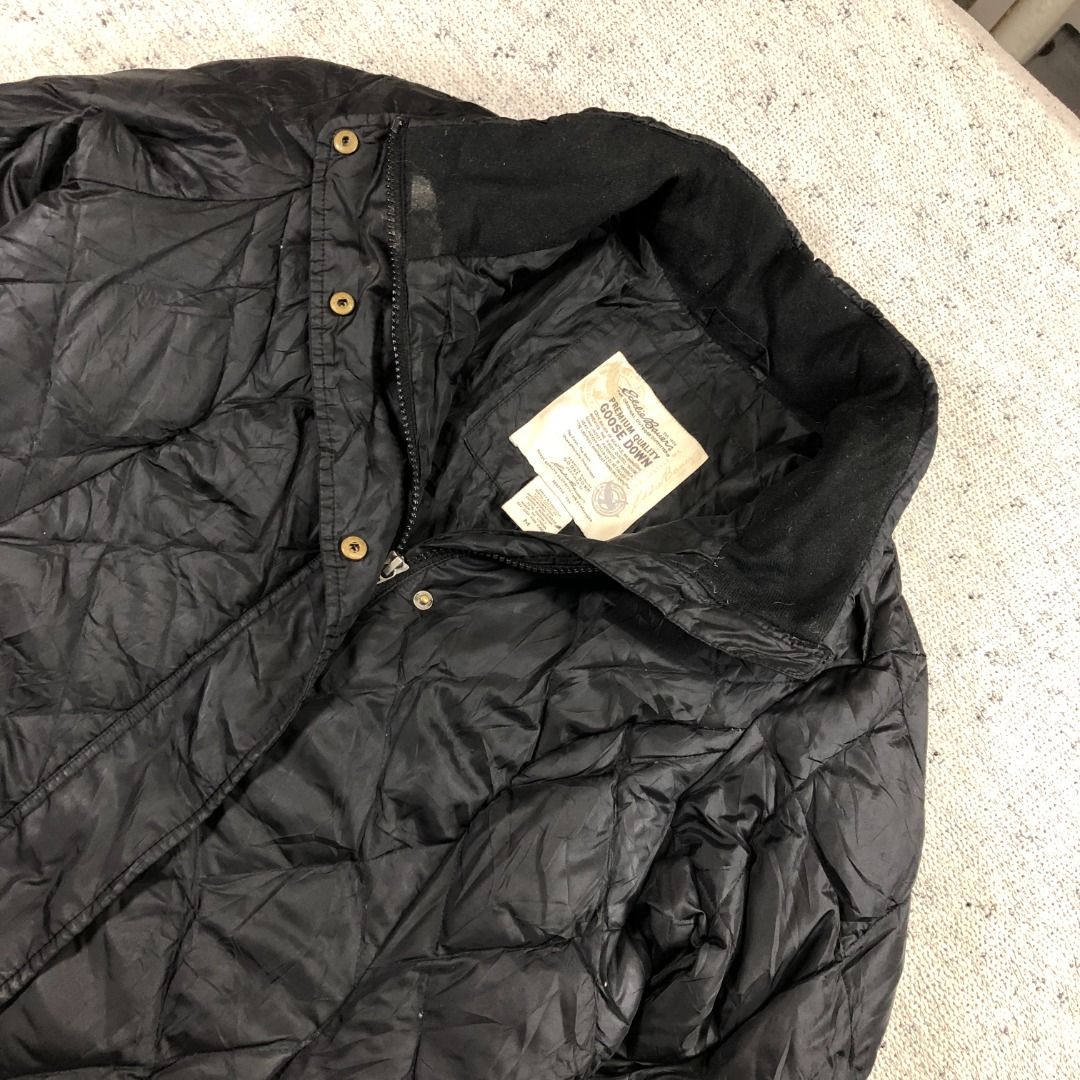 Eddie Bauer Black Premium Quality Goose Down Puffer Jacket Size Medium (Category: Coats, Jackets and Outerwear) located in Santa Rosa. Submitted by sergids (Listing ID 1470823224, Image 1). Description: Eddie Bauer Black Premium Quality Goose Down Puffer Jacket Size Medium Check fitting tops to ensure this fits you. Dimensions below are exact measurements, see pics as well for comparison. 8/10 Condition and Colorway small rip, last pic Dimensions