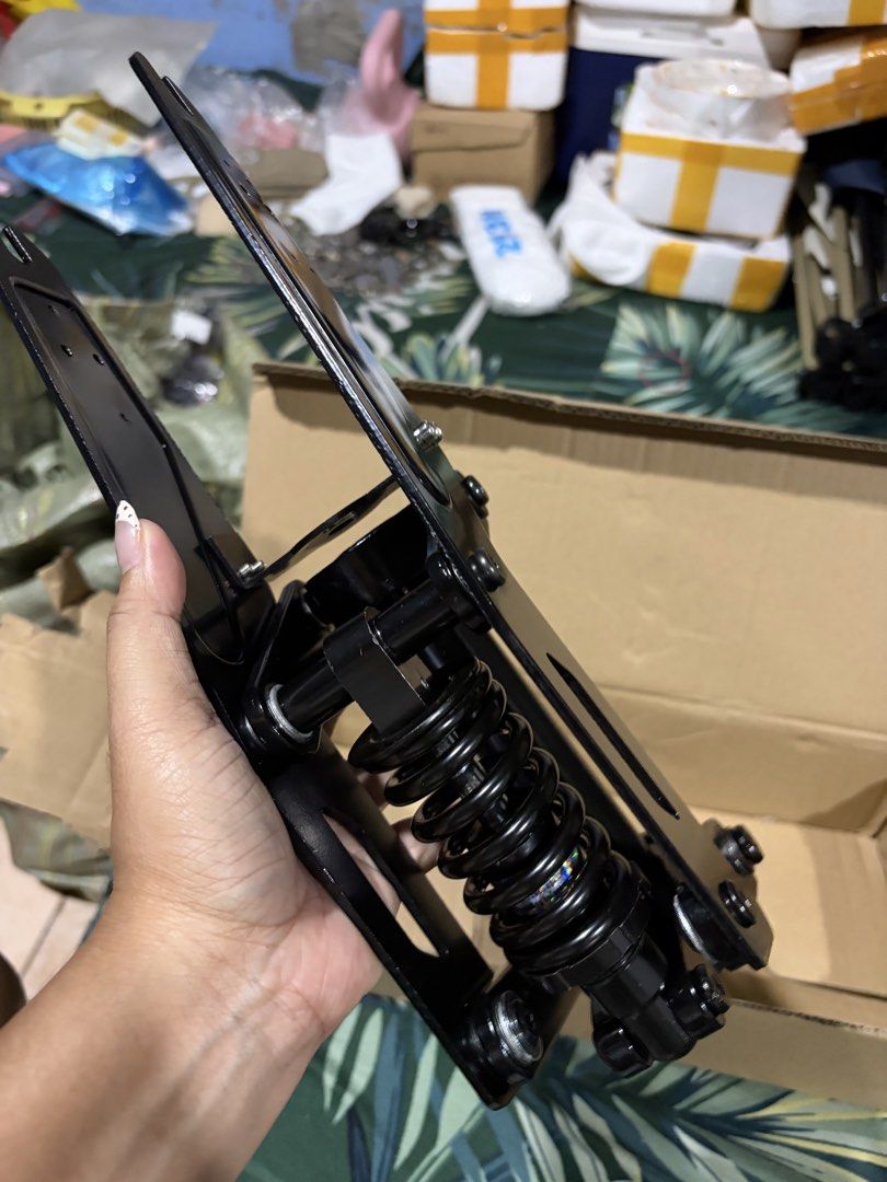 electric scooter front fork shock absorber (Category: Body Parts and Accessories) located in Manila. Submitted by quinnjenna2323 (Listing ID 1470900495, Image 3). Description: .