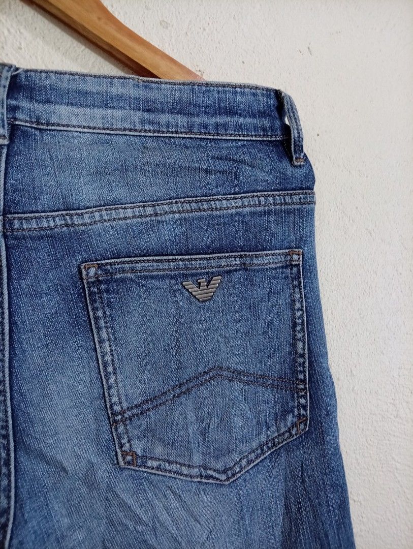 Emporio Armani (OFF) (Category: Jeans) located in Calatagan. Submitted by lyvertabora (Listing ID 1470855011, Image 3). Description: Dimension:W-33 L-40 Colorate:9.5/10.