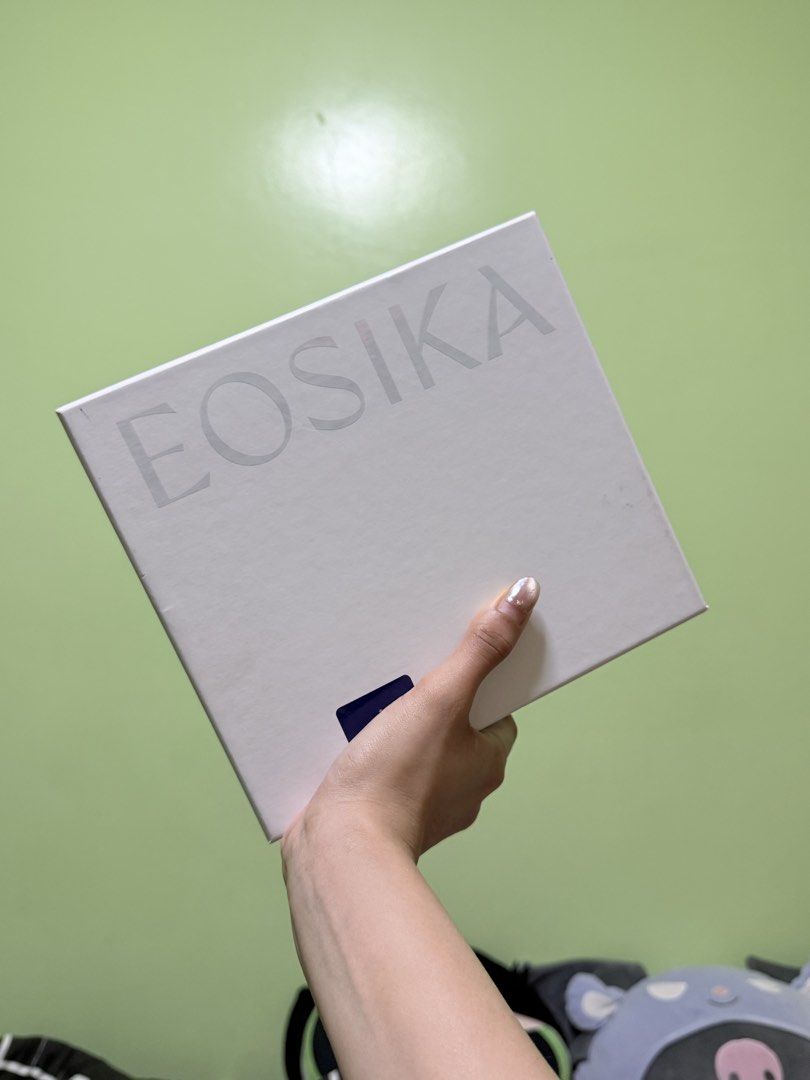 Eosika SIPL-2000 PLUS IPL Hair Removal Device (Category: Hair Removal) located in Makati City. Submitted by vidal.anya888 (Listing ID 1470923646, Image 2). Description: - Brand new Eosika SIPL-2000 PLUS home IPL hair removal set in latest packaging - Smart skin sensor for safe and effective treatments - Long-lasting with 1,000,000 flashes - Ultra-lightweight body at only 180g for comfortable use - Includes 3 interchangeable cartridges: hair remov