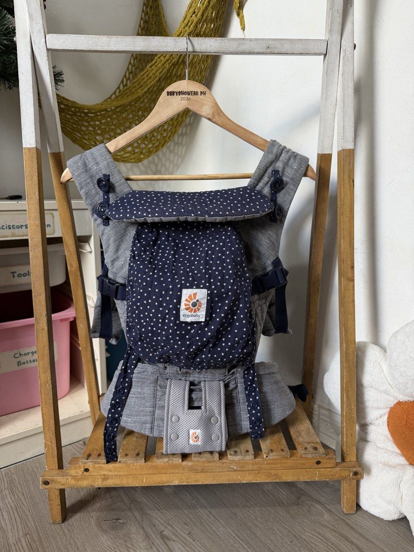Ergobaby Adapt Stardust (Category: Carriers & Slings) located in Santa Maria. Submitted by babyshowearph_official (Listing ID 1470895572, Image 2). Description: .