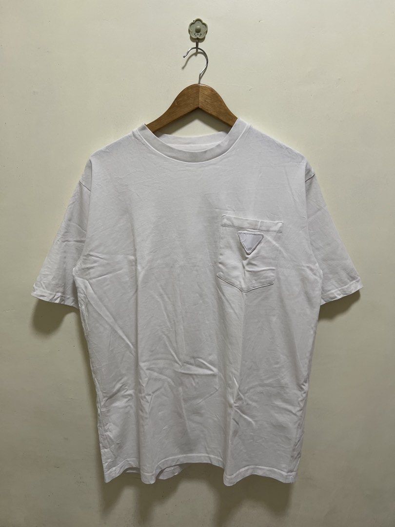 Essentials White Pocket Shirt (Category: Formal Shirts) located in Manila. Submitted by thriftpoint99 (Listing ID 1470809725, Image 1). Description: 23x29 No issue Need wash only Excellent condition.