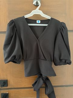 (Category: ) located in . Submitted by lovepreloved13 (Listing ID 1470753867, Image 1). Description: .
