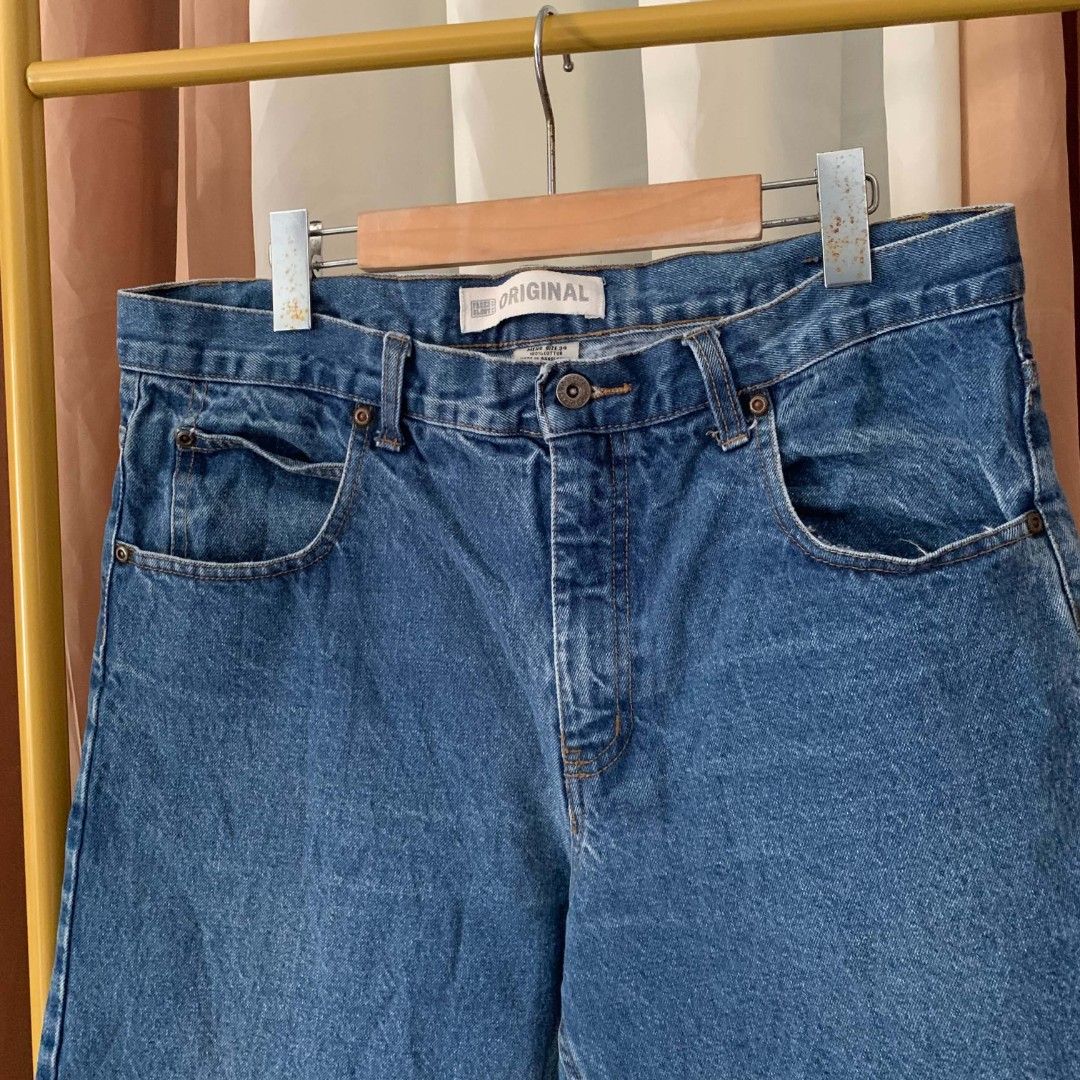 FADED GLORY DENIM JORTS (Category: Jeans) located in Binalonan. Submitted by thrift_on2022 (Listing ID 1470877006, Image 3). Description: W - 34 L - 20 HEM - 10 Excellent condition ✅ Send offers directly📩.