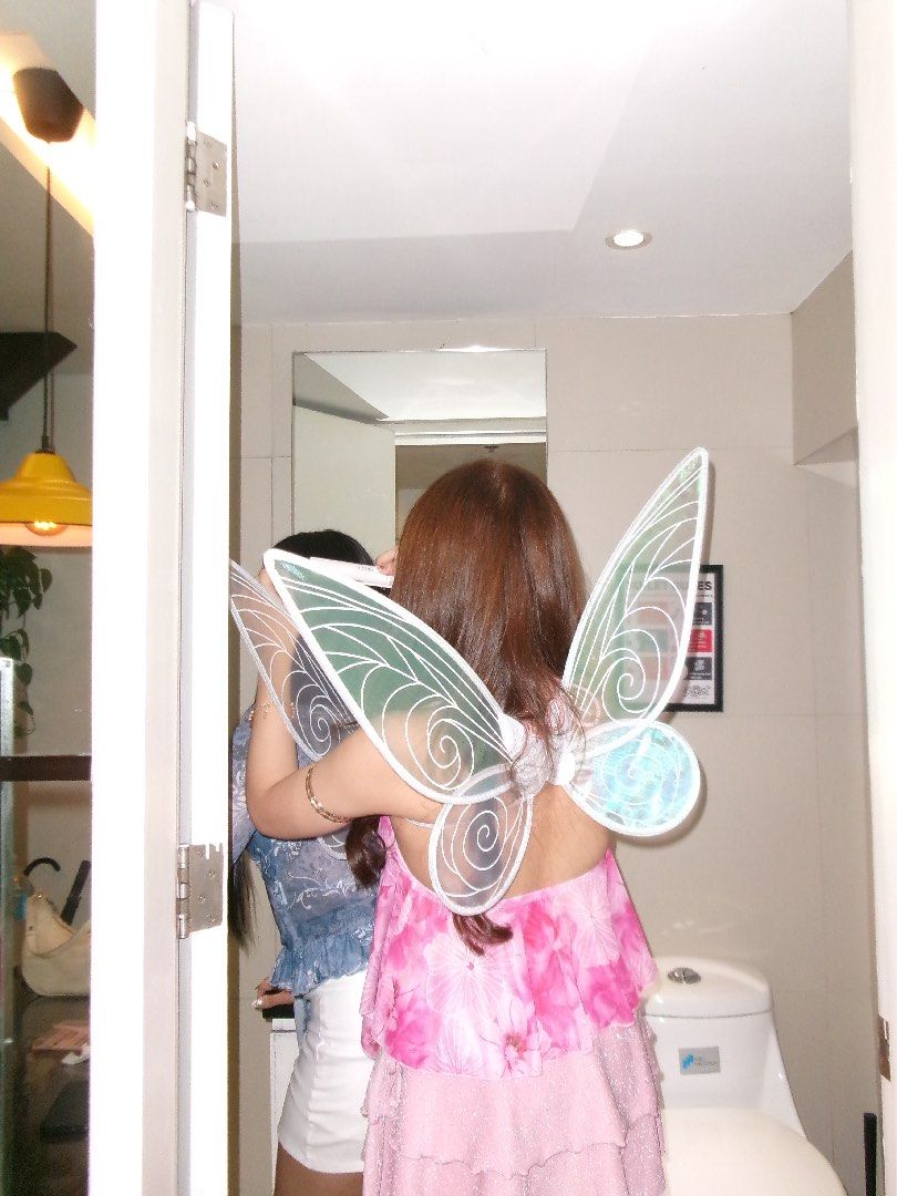 fairy wings (Category: Other Accessories) located in Quezon City. Submitted by iam.yanuhh (Listing ID 1470890823, Image 1). Description: 300 each ‼️ used once only for halloween.